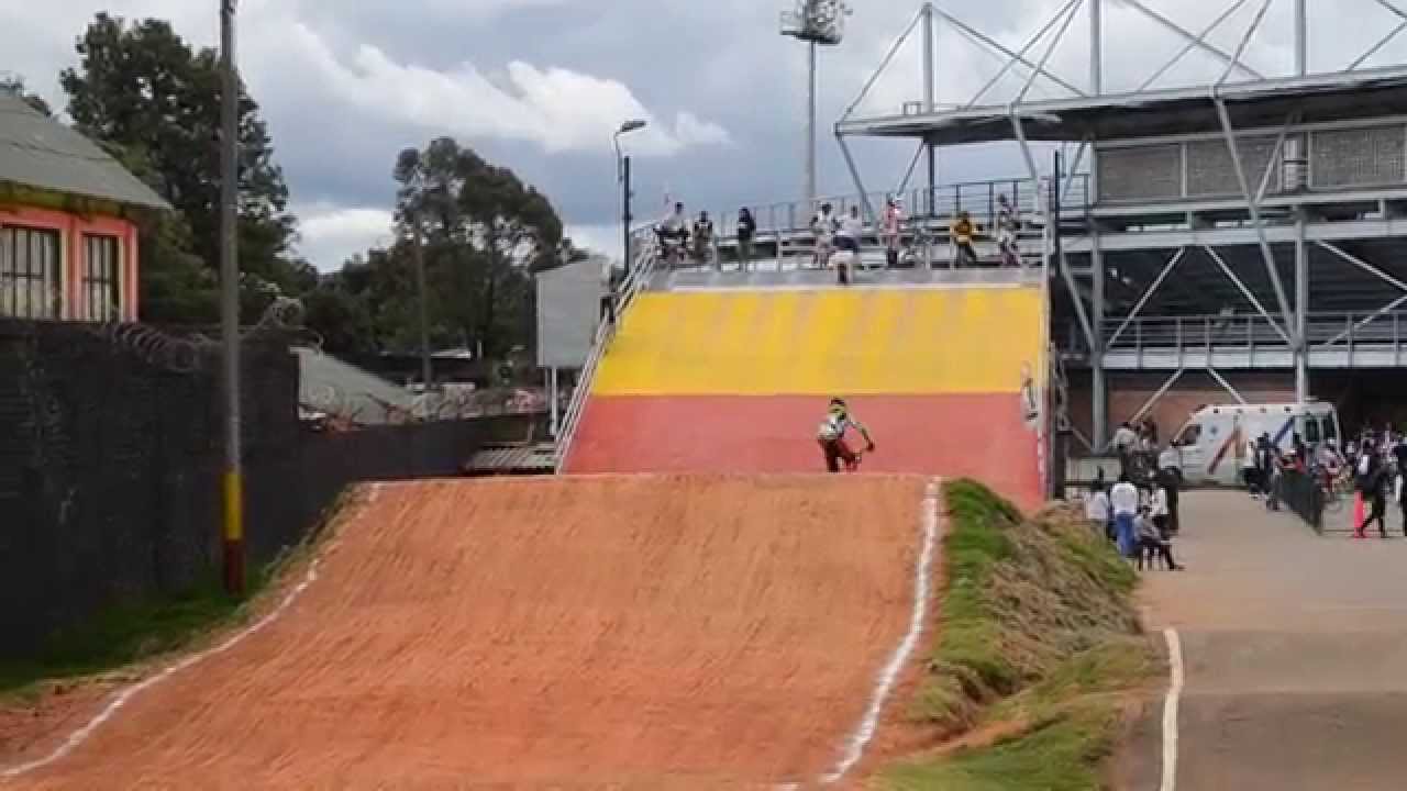 Pre Nacional de Bicicross 2013 PIsta Mario Soto. Bogota, Colombia