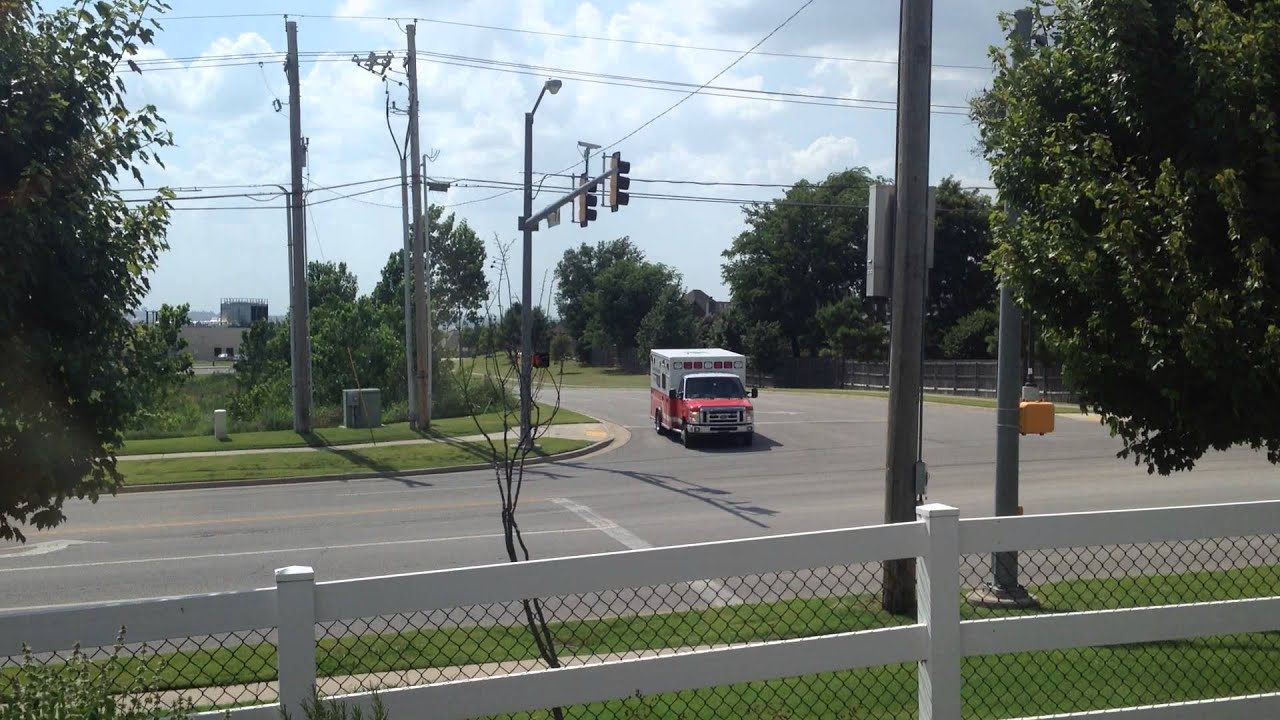 Mercy regional ambulance leaving hospital