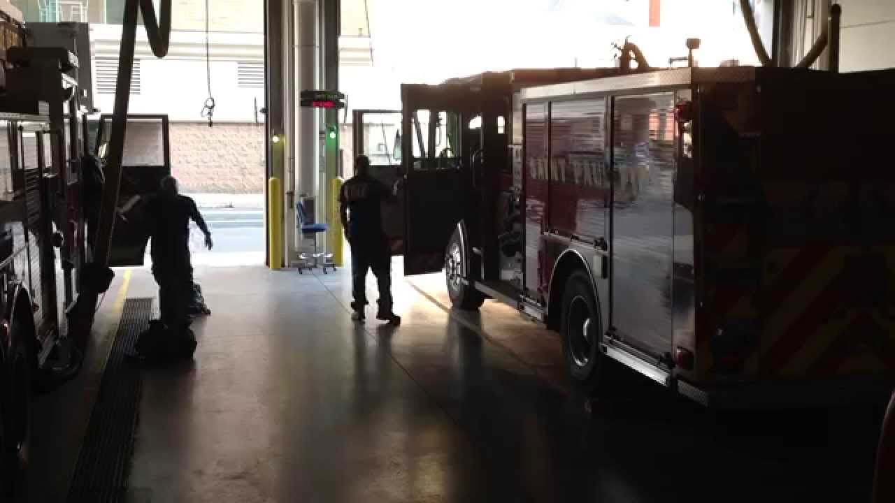 Saint Paul Fire - Engine 8, Ladder 8, & Chief 2 Responding - 05/27/15