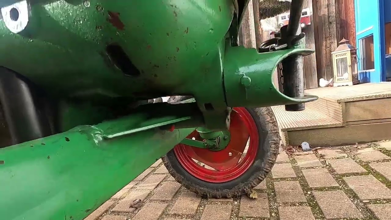 Deutz D15.1  17xSchmiernippel gezeigt
