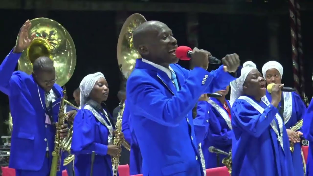 M santi m byen pou m mache avek Jezu - Past David Jean Paul  [Chant d'Adoration]