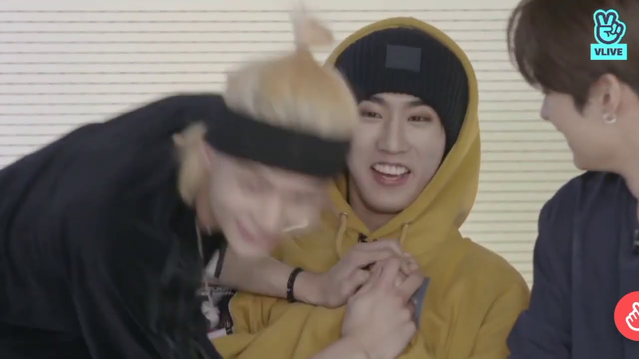 Stray Kids spoiling Back Door choreo (20200913)