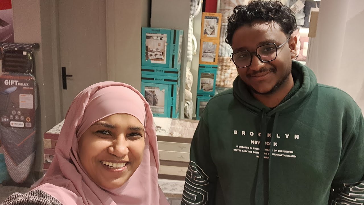 اخذت حوده ودخلنا الاهرام الفرع الجديد بالعجمي وتسوقنا بالليل 