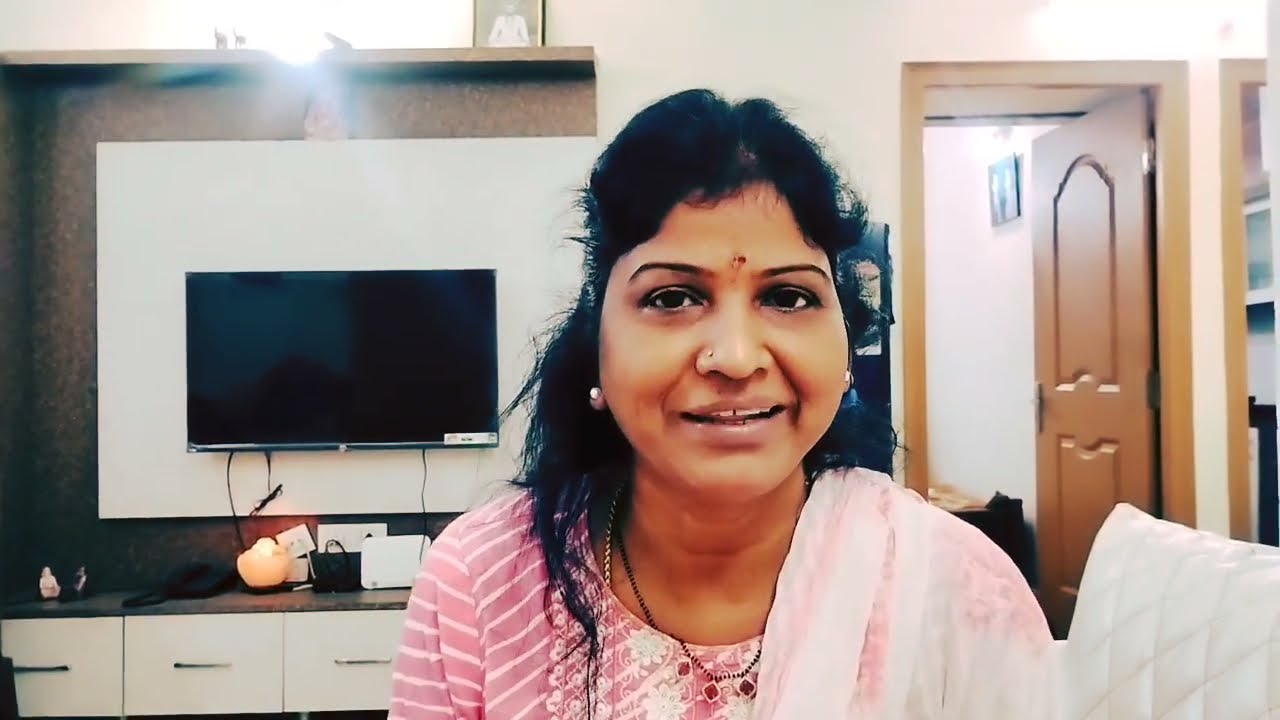 భార్య భర్త ఒకరి మీద ఒకరు ప్రేమ లేని వాళ్ళు ఈ వీడియో చూడండి.