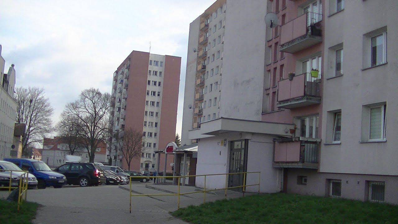Windy Kościuszki 25, 27, 29, 31 Elbląg. Kwiecień 2023