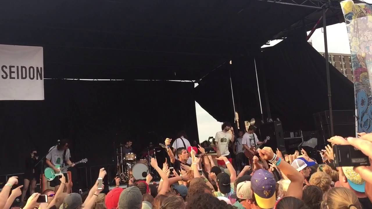[WARPED] Knuckle Puck - Evergreen (feat. Dan Lambton from Real Friends)
