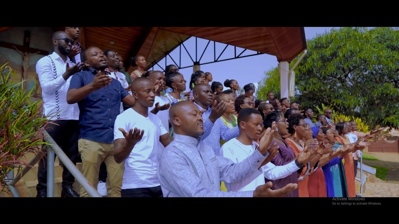 UHORAHO MANA Y'IMPUHWE - Chorale UMUSAMARITANI W'IMPUHWE (Official Music Video)