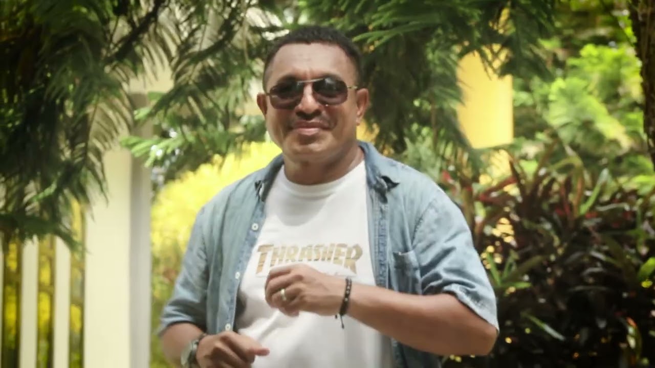 IBU GURU CANTIK