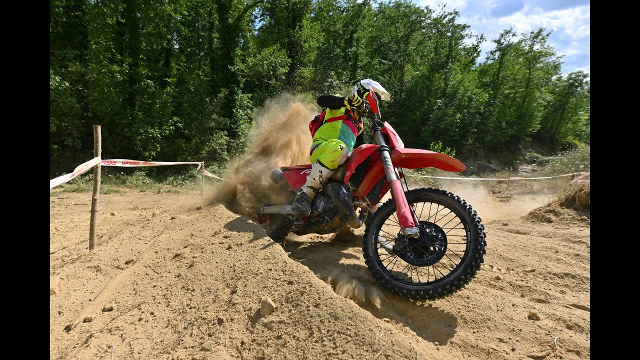 GASGAS EC 300 ENDURO 2024 POV MOTOAVANTURA