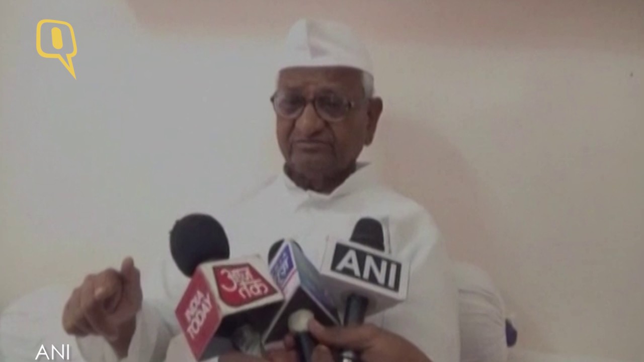 Anna Hazare Slams Kejriwal's Claim of Rigged EVMs