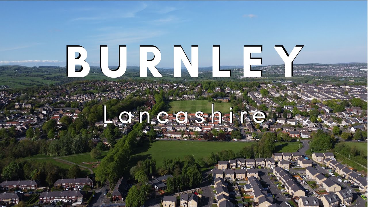 🇬🇧 Bird's Eye Burnley: A Mesmerizing UK Drone Odyssey