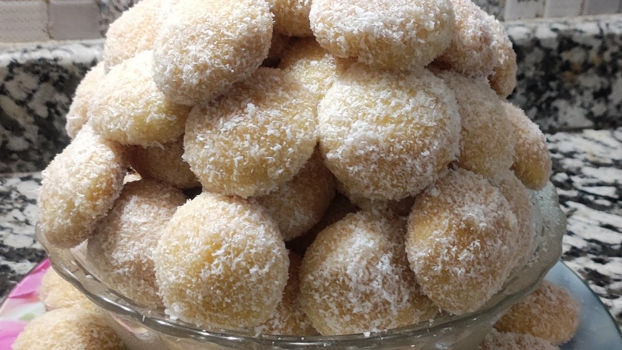 محبوبة الجماهير حلوة بالكوك بالكونفتير بدون زبدة بمقادير بسيطة وجد ناجحة تذوب بالفم 🤤🤤🤤