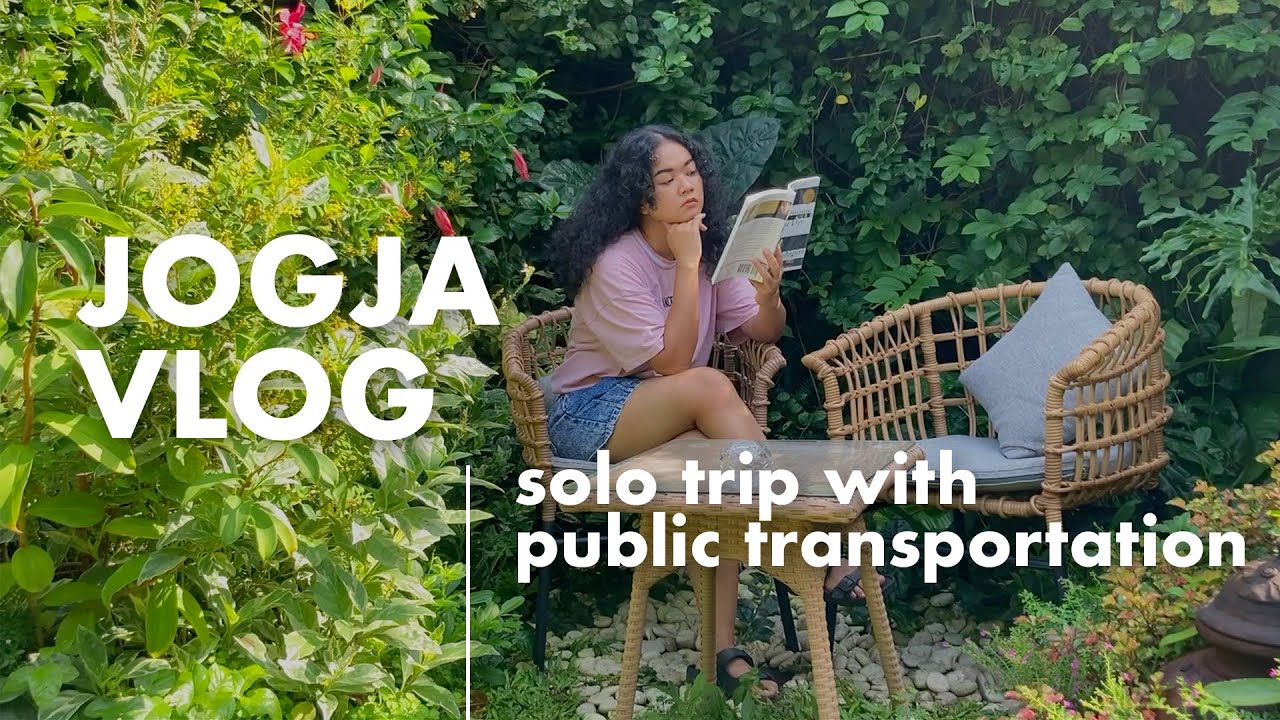 JOGJA VLOG (ENG SUB) - solo trip ke Kebun Buku, Parangkusumo, Prawirotaman, Tamansari etc