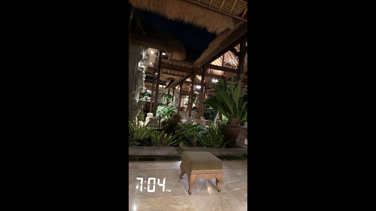 نور وعصام في جزيرة بالي🌙.. هدوء لا يوصف وجمال الطبيعة في الليل! 🌿🌙