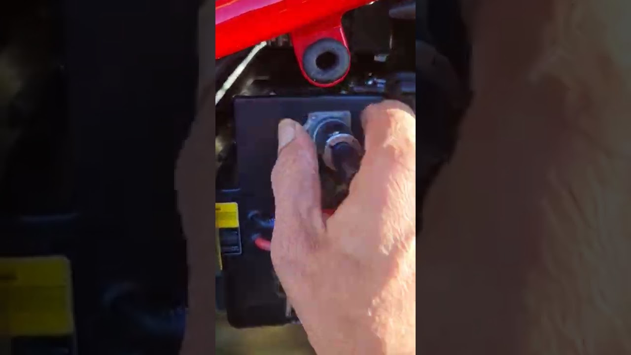 lexmoto cypher battery removal