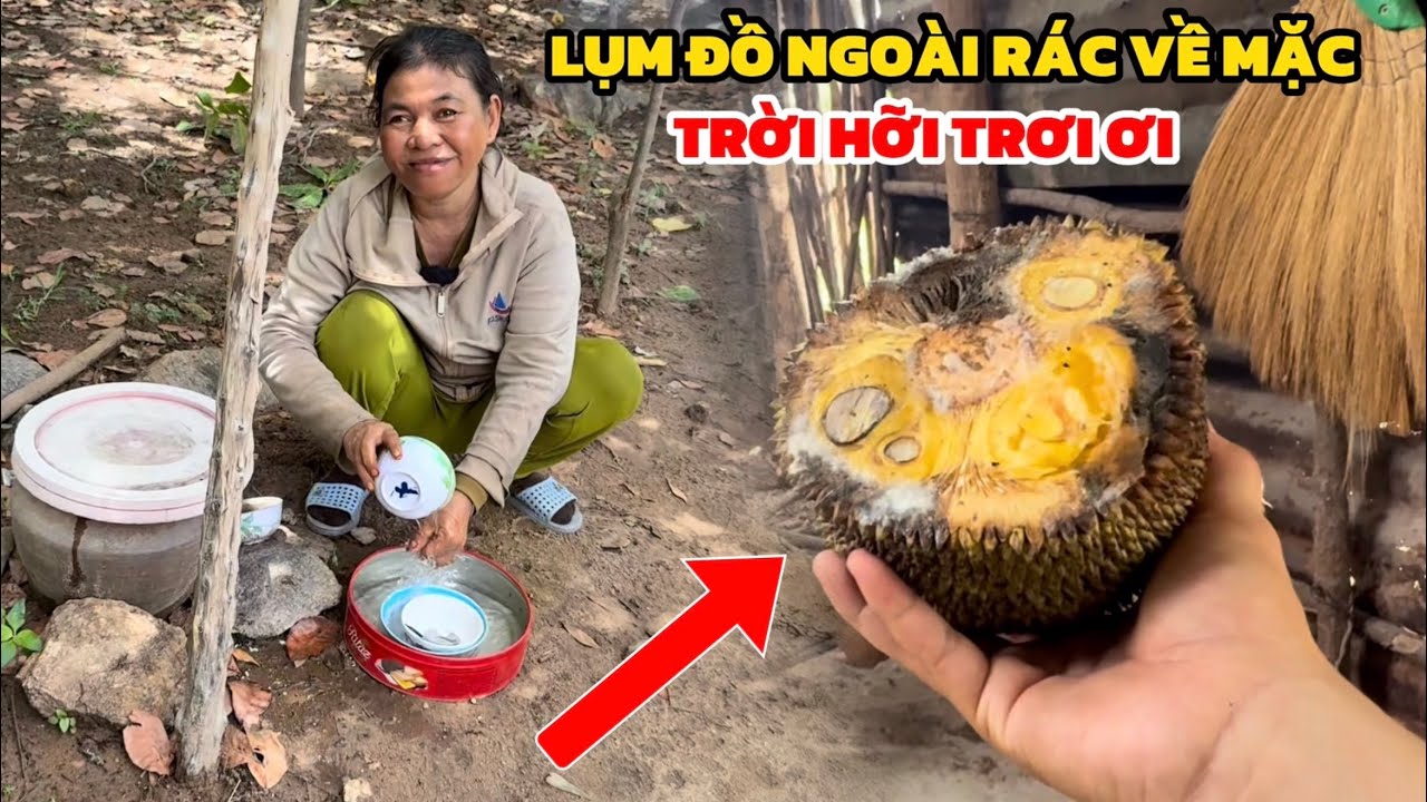 Nhặt Đồ Ở Đống Rác Về Mặc Một Ngày Chỉ Dám Ăn Hai Buổi cơm, Sáng Thì Nhịn ĐÓI