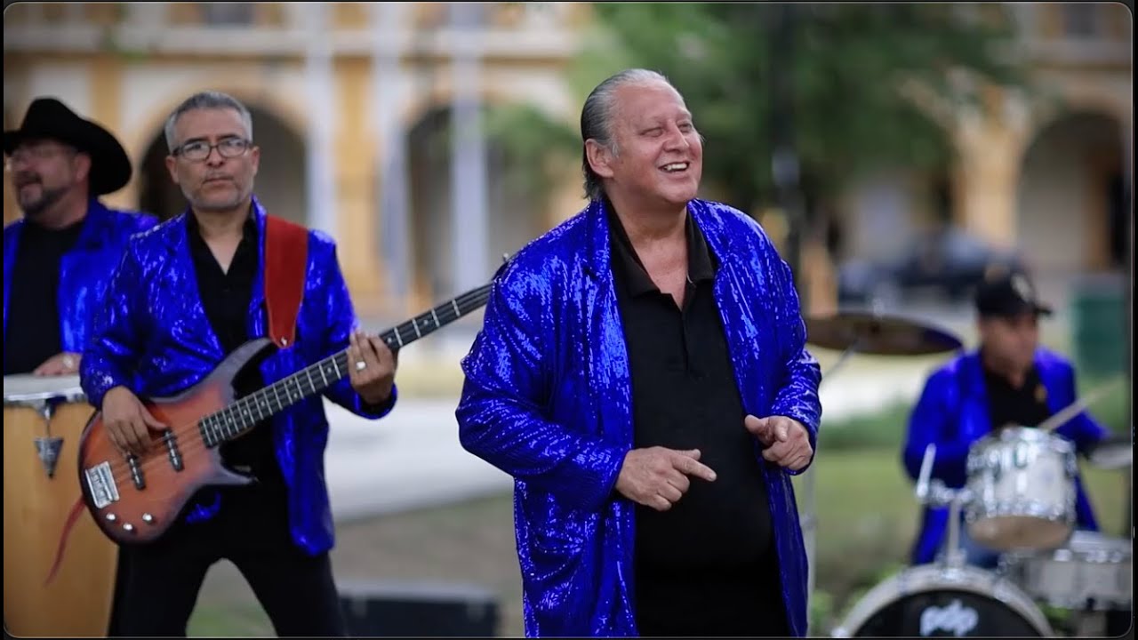 LA YOUTUBER - LOS BRONCE DE APODACA (VIDEOCLIP OFICIAL 2025)