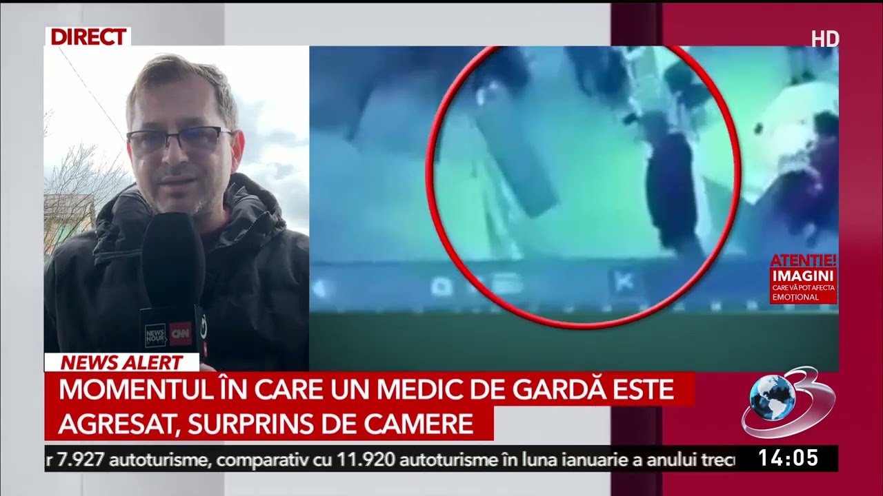 Momentul în care un medic de gardă este agresat, surprins de camere
