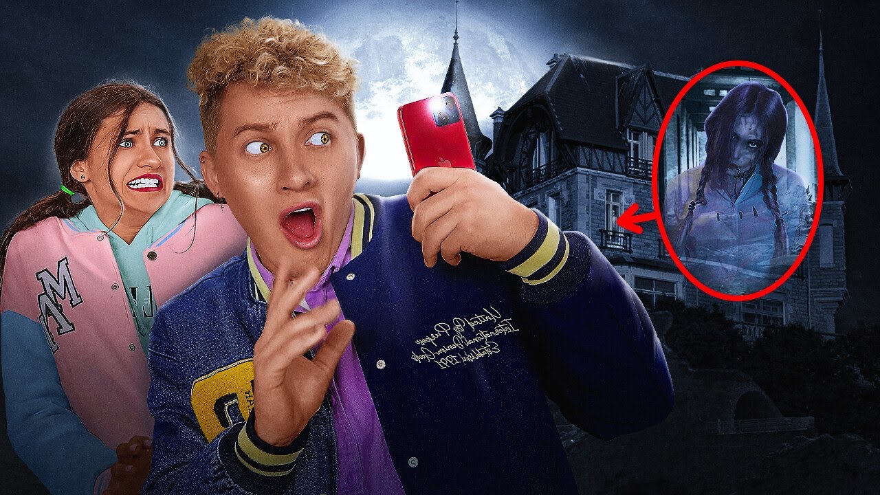 24 HOURS IN THE HAUNTED SCHOOL || Horror Challenge by BadaBOOM!