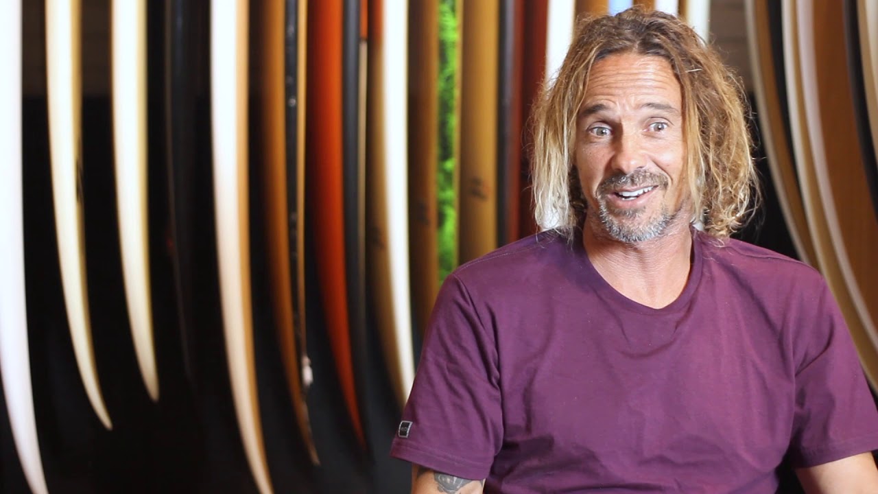 Benefícios da prancha de surf com bastante volume.