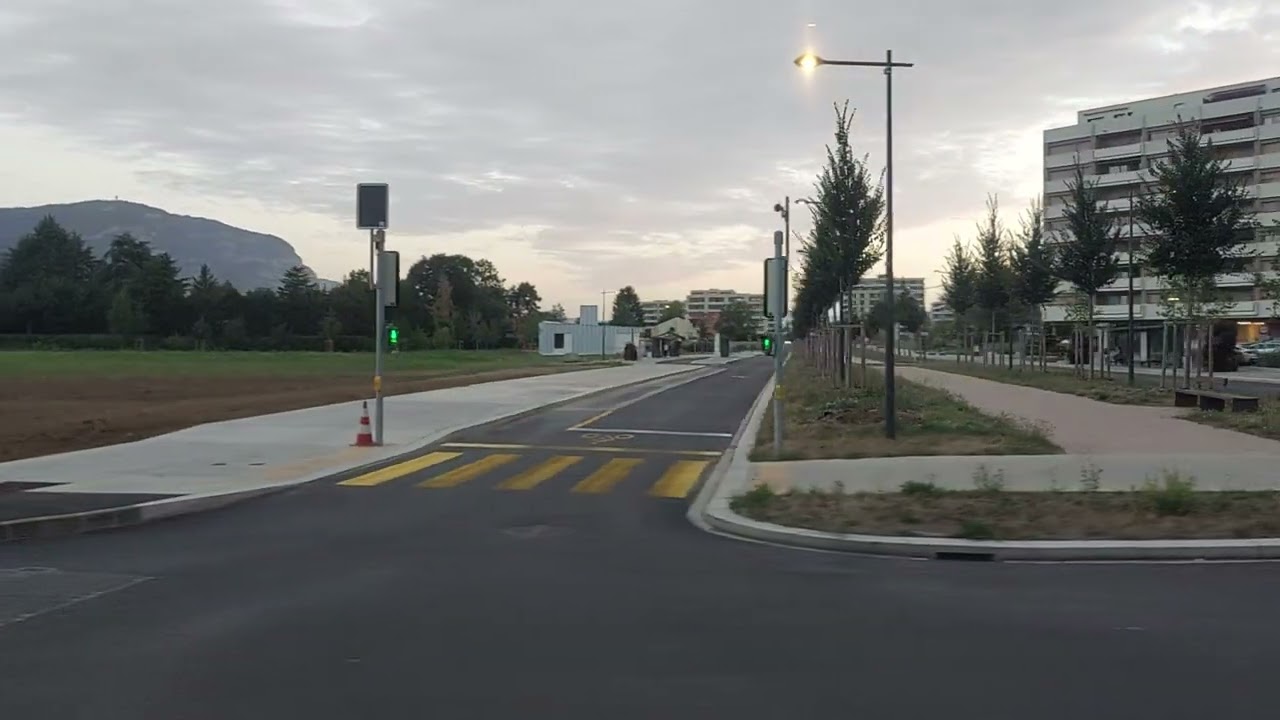 Jussy- Monniaz to Thônex- Sous- Moulin Bus travel CH