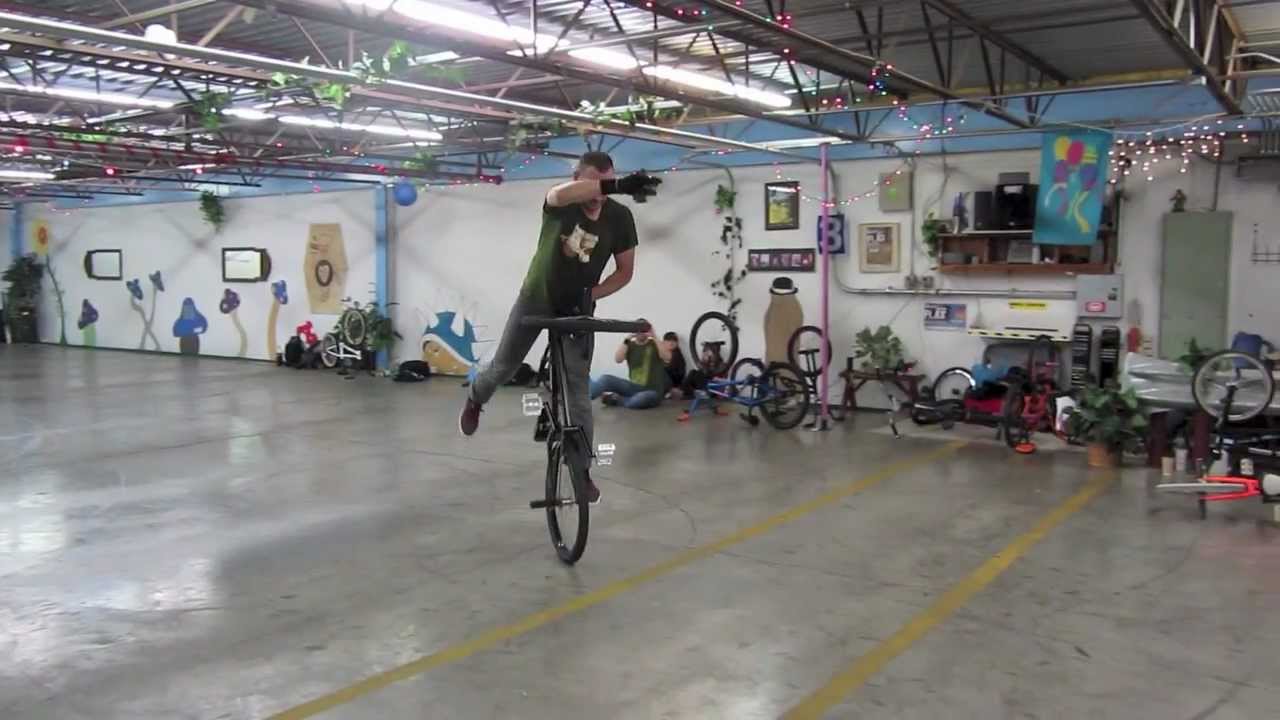 TwoFourFlat ep 4 - 24