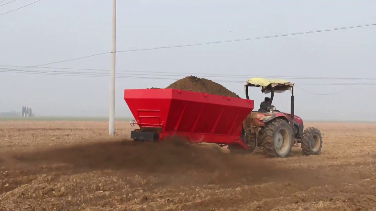 tractor trailer type Organic Manure fertilizer Spreader from Linyi Wali Machinery