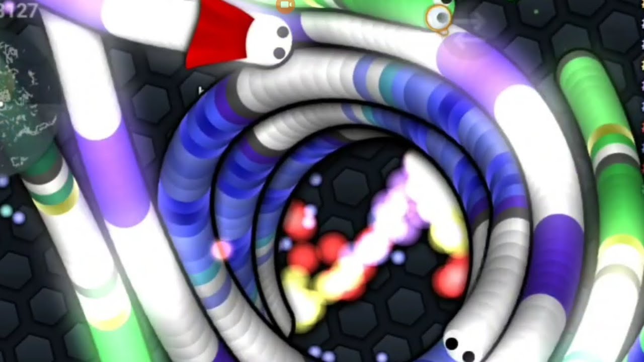 19959 point No cut video I Epic slither io moment