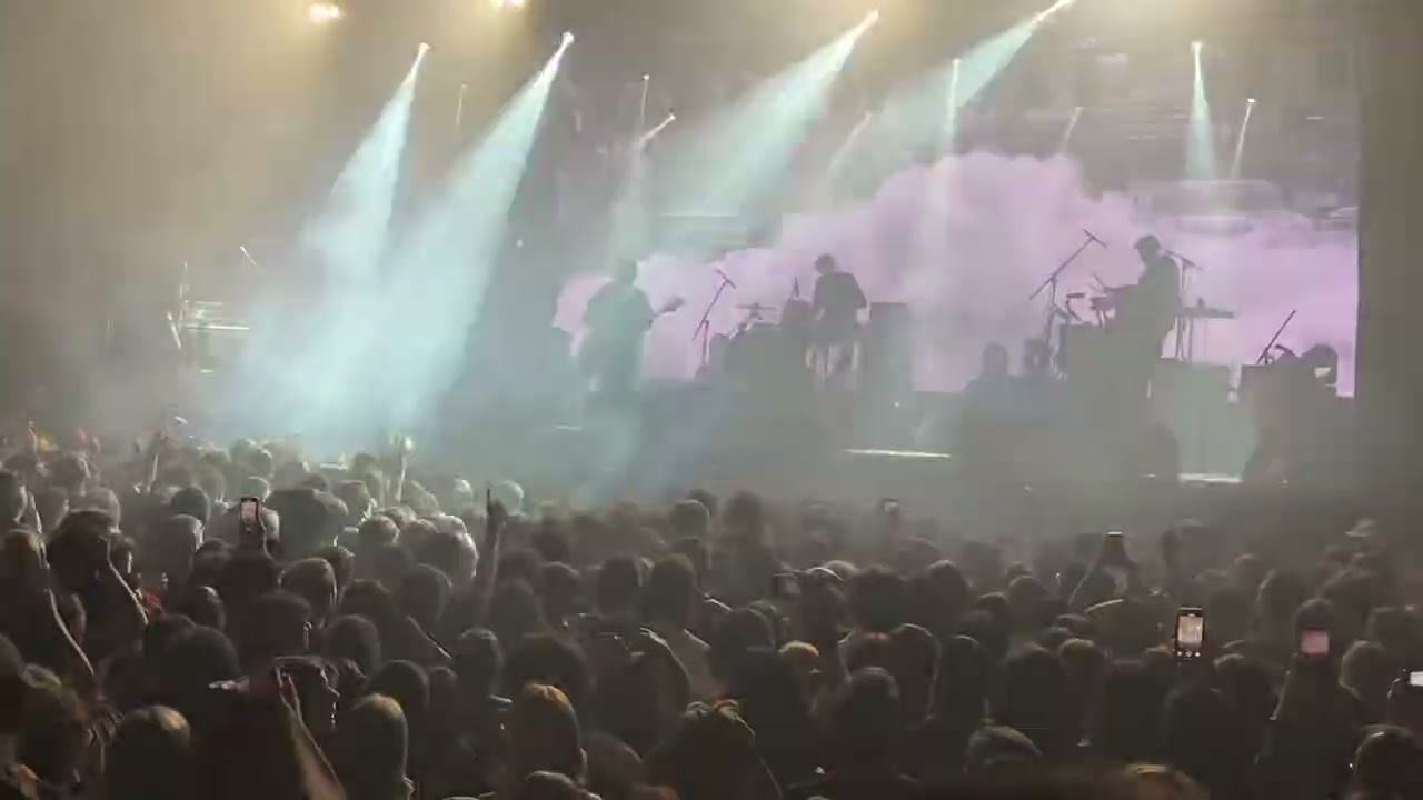 El Magnetismo / Sábado. El mato a un Policía Motorizado. Estadio Atenas, La Plata 10 de mayo de 2025