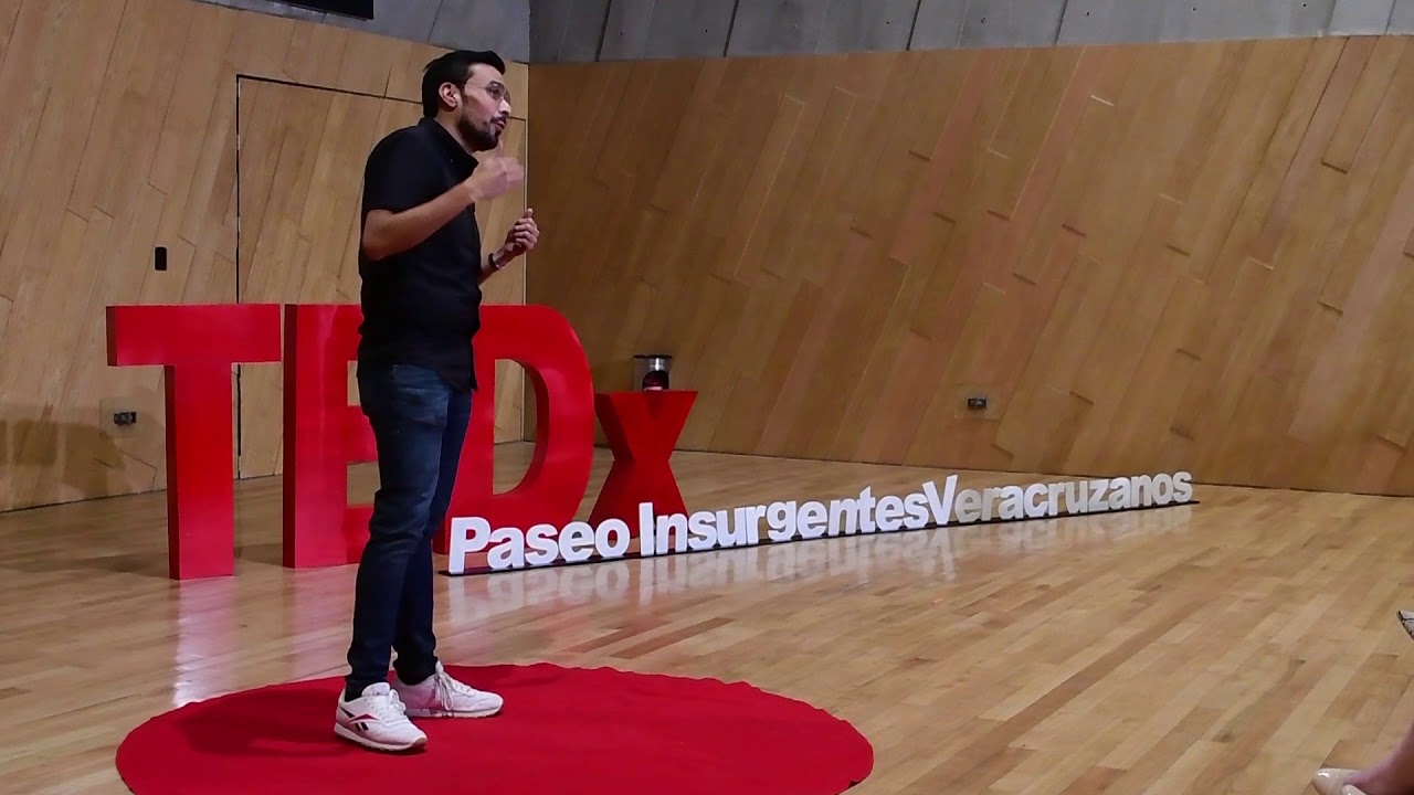 El odio en las redes sociales. | Gustavo Serrano | TEDxPaseoInsurgentesVeracruzanos