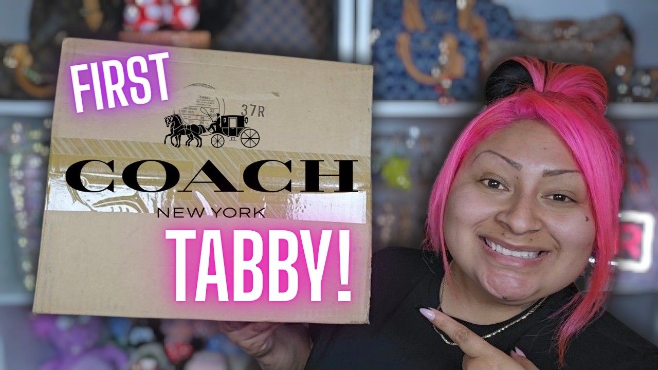 Распаковываю свою первую полосатую кошечку Coach! Овчарка полосатая 🐑