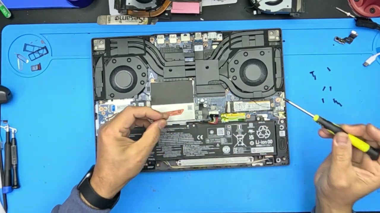 Lenovo 5 Slim Cooling Replacement #lenovo #pcbuild #pcgamer #smartphone #pc #allinone #compute