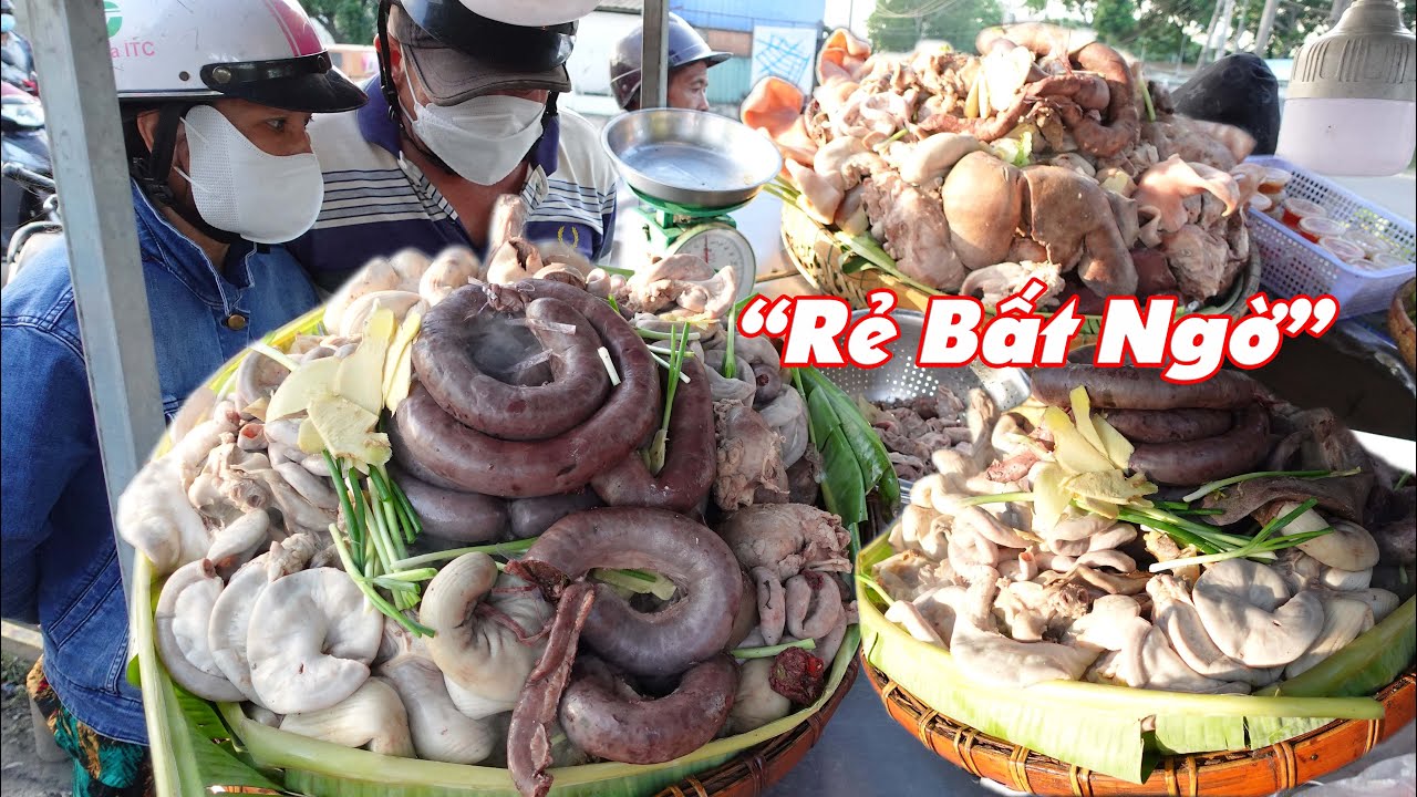 Rẻ bất ngờ lòng heo hấp 120k ký khách vậy quanh 3 người bán mới kịp