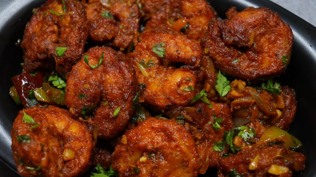 Kerala Inspired Indo-Chinese Prawns Stir-Fry Recipe | Spicy & Flavorful Fusion Dish