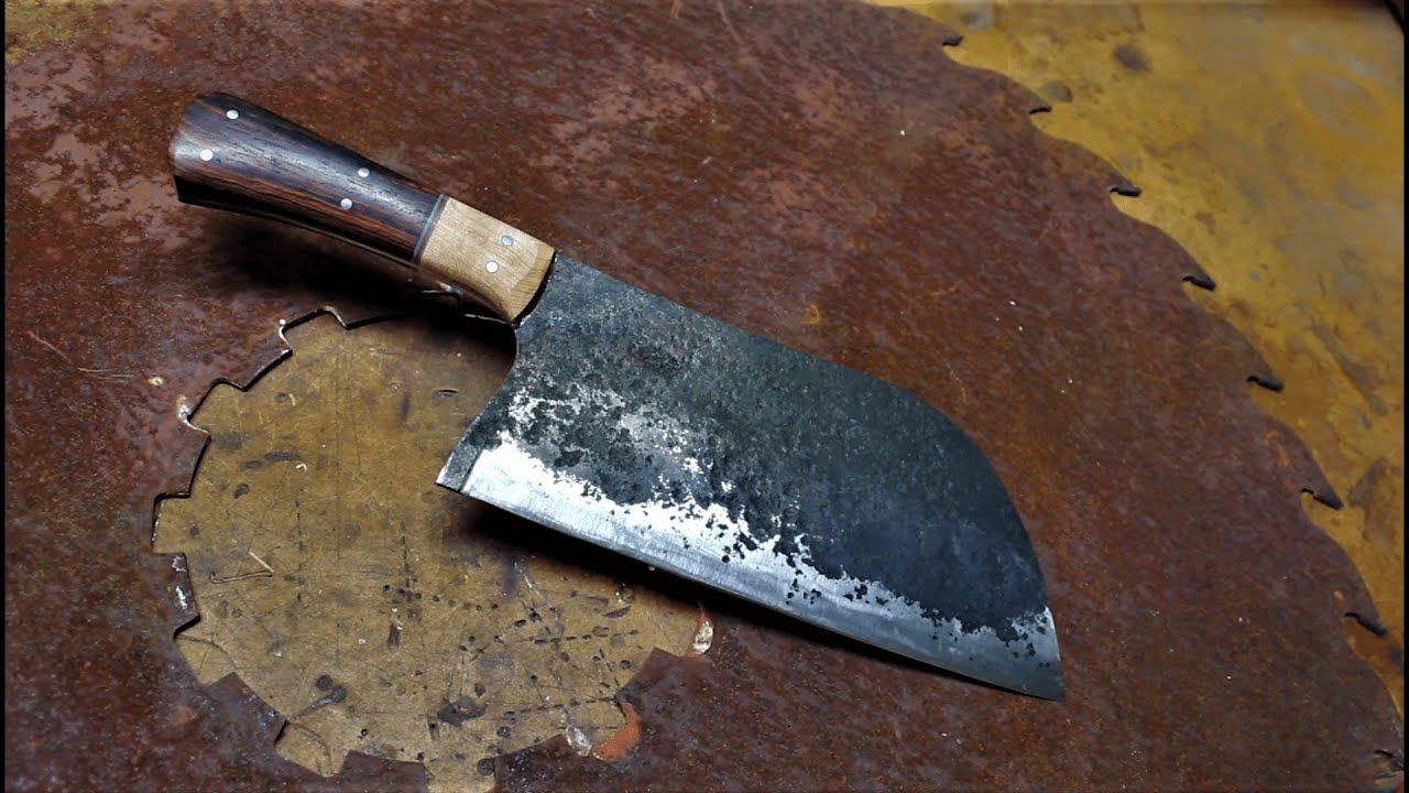Making A Serbian Cleaver From A 100 Year Old Saw Blade
