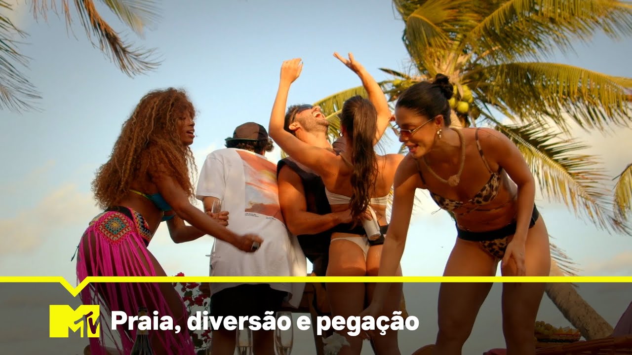 Todo mundo beijou todo mundo 💋 | De F&eacute;rias Com O Ex: Diretoria