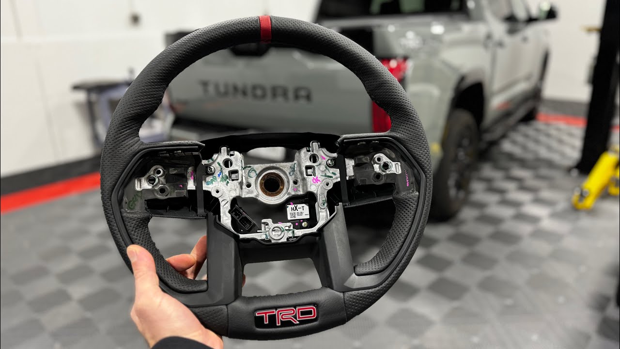 Инструкция: замена руля Tundra TRD Pro 22+
