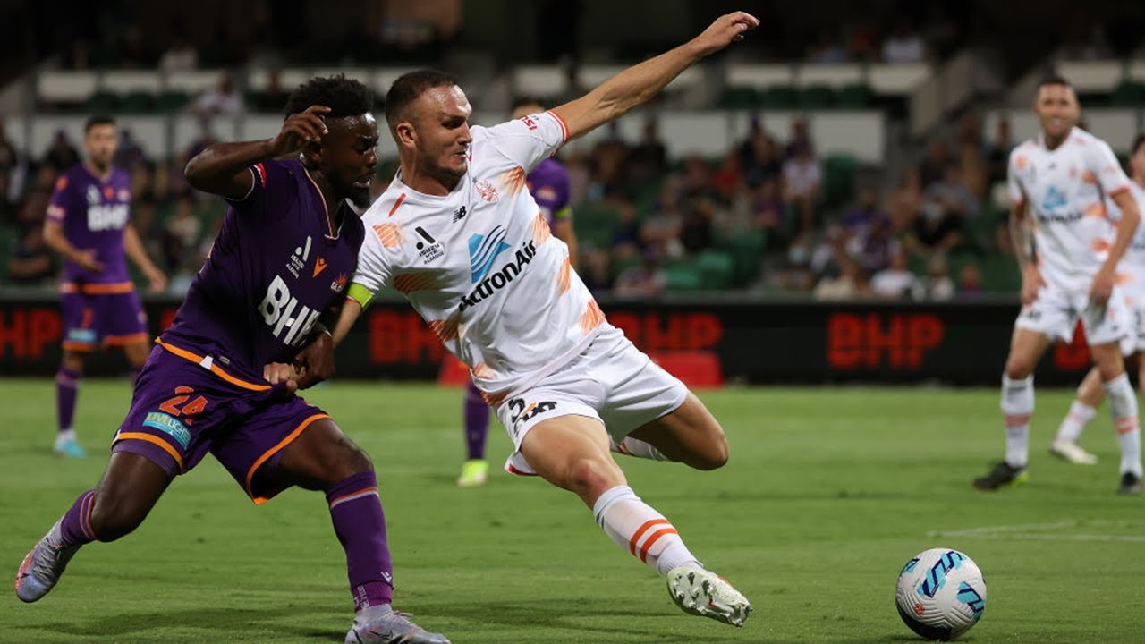 Perth Glory vs Brisbane Roar | Isuzu UTE A-League Highlights
