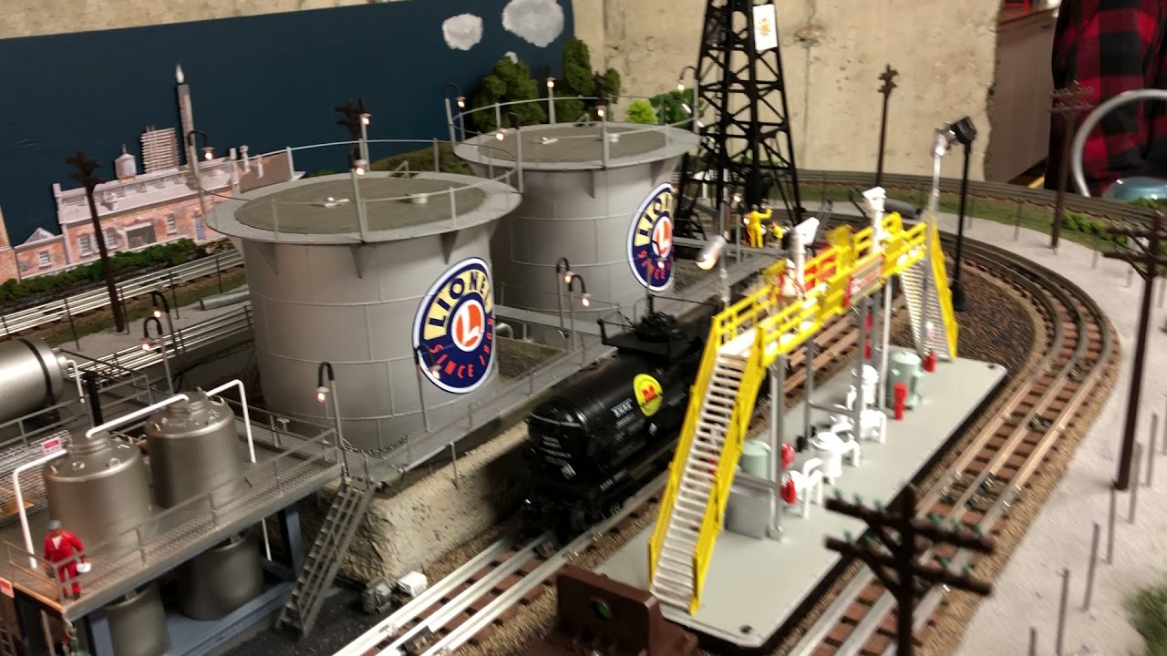 Chris Porro’s O Gauge Train Layout