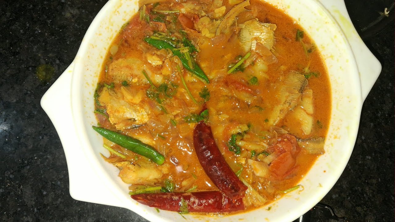 বাড়ীতে বানানো দূর্দান্ত ভাবে আমুদী মাছের তেল ঝাল 😍😍