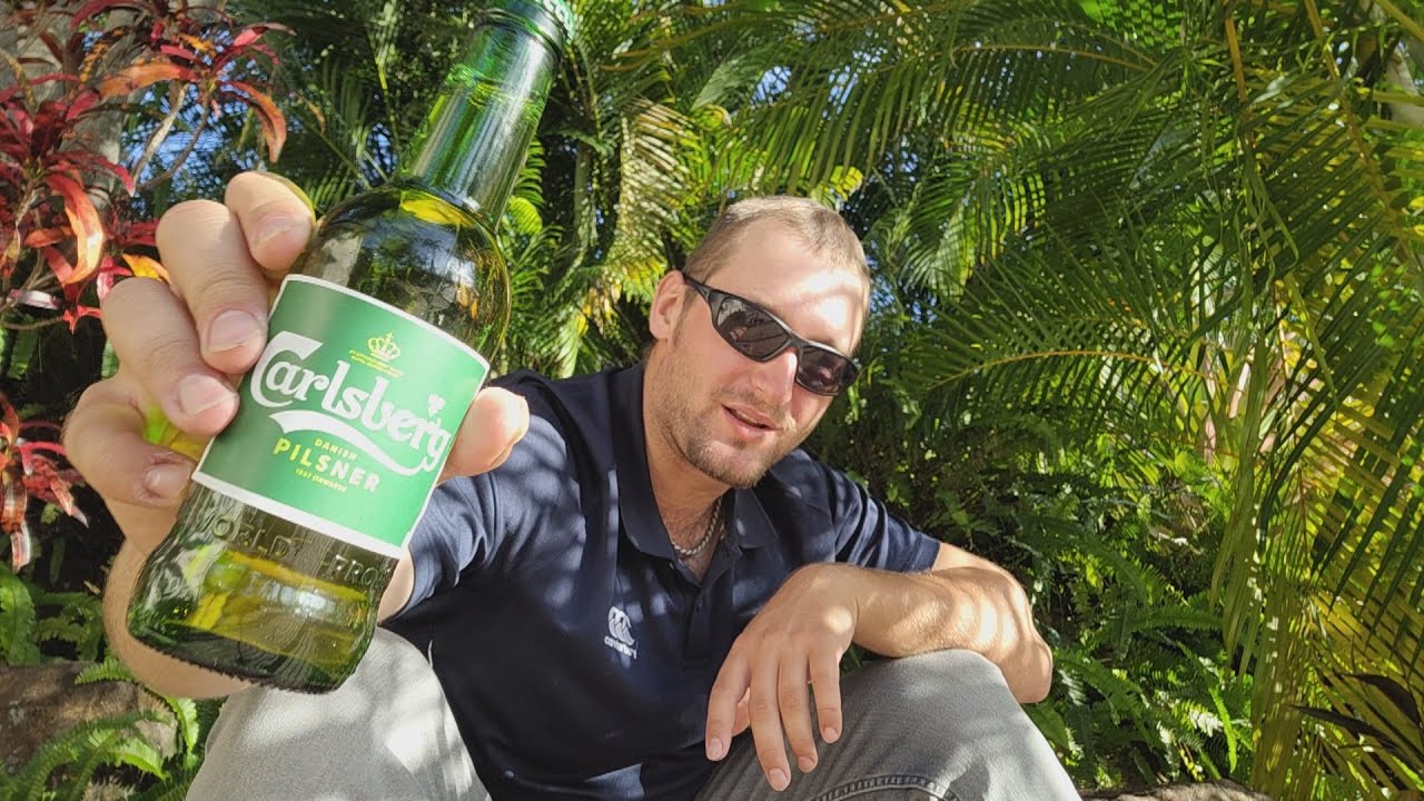 Carlsberg Danish Pilsner - Beer Review