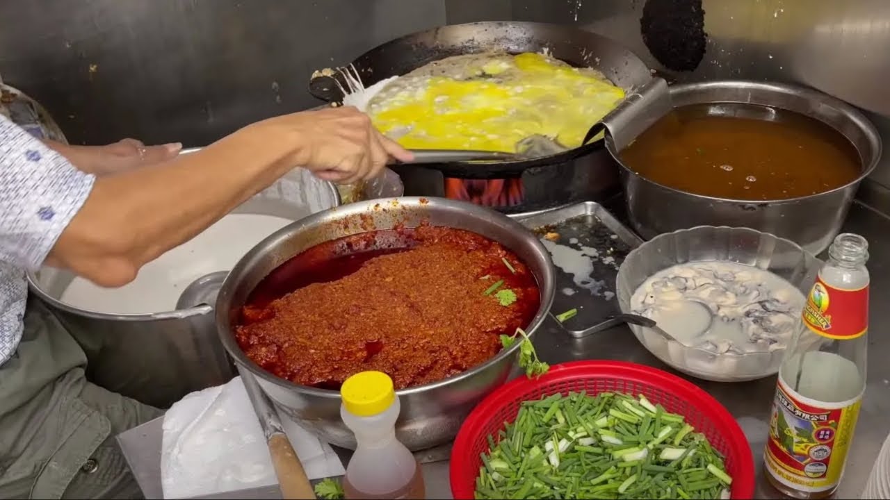 10 Best hawker food in Singapore 2024