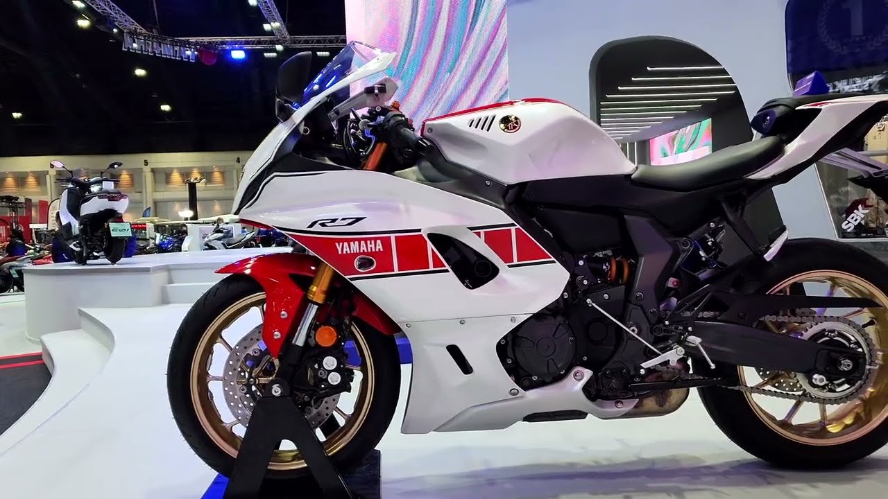 New 2022 Yamaha R7 World GP 60th Anniversary