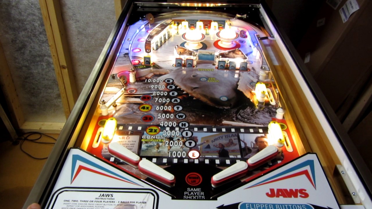 JAWS Custom Pinball machine (JUN 2017)