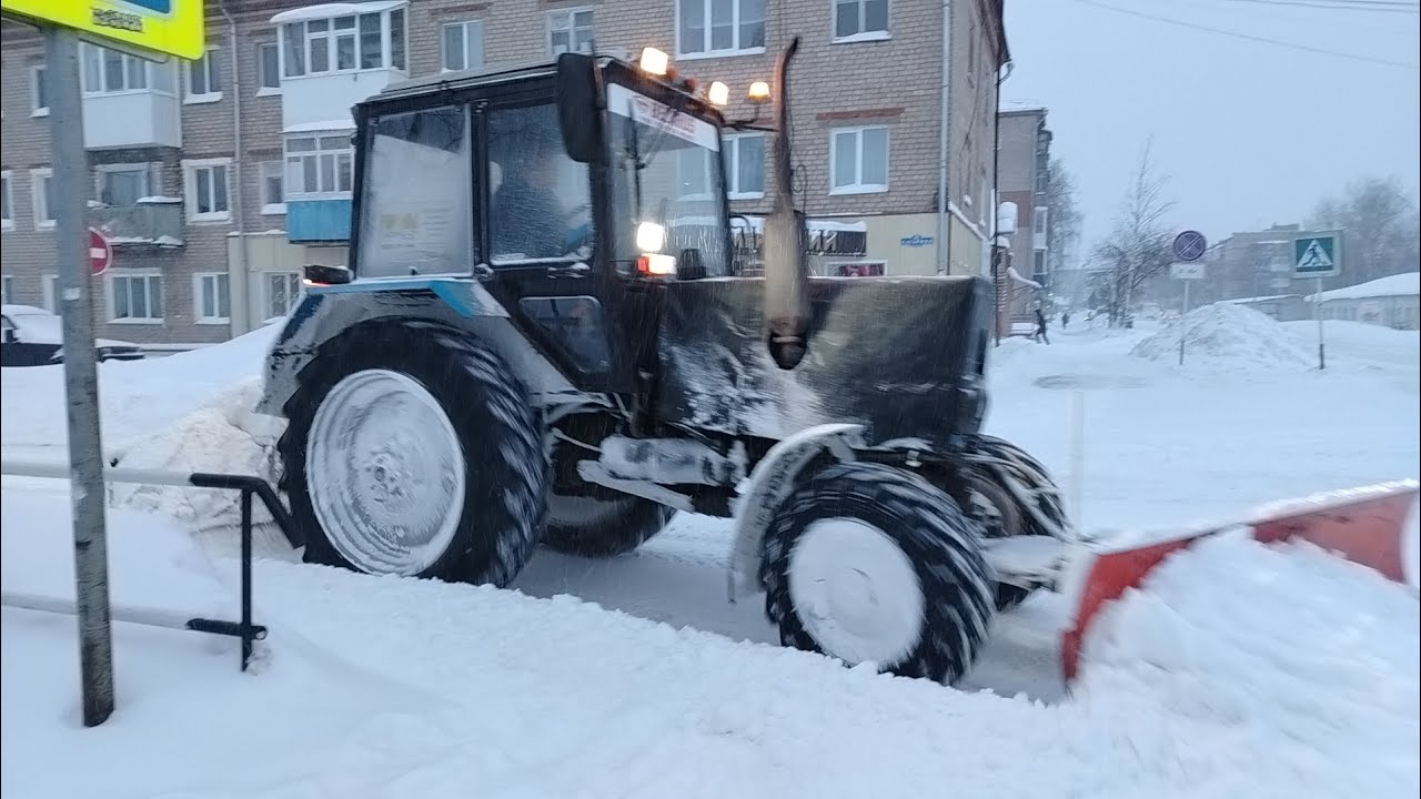 Очистка дорог от снега 306 часть