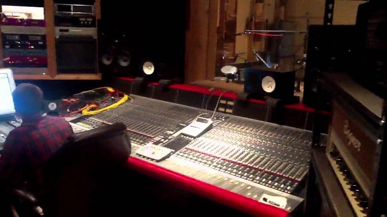 DISCRETE -- LOST STUDIO FOOTAGE! *never before seen*