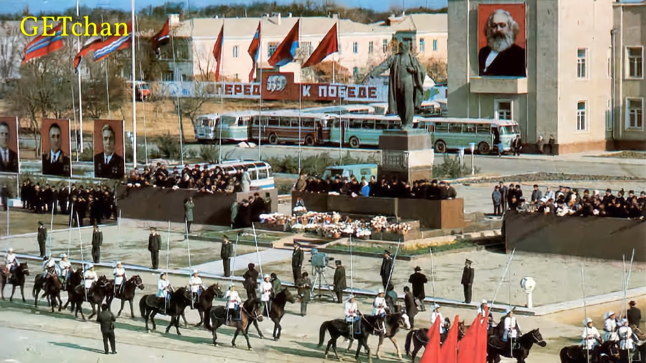 Коммунистман Ман - I Am a Communist (Soviet Karakalpak Song)