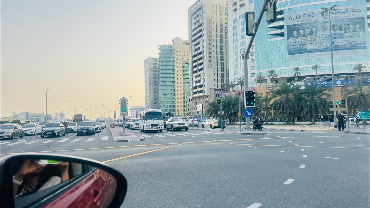 Ujujollyofficial  is live! Good afternoon everyone