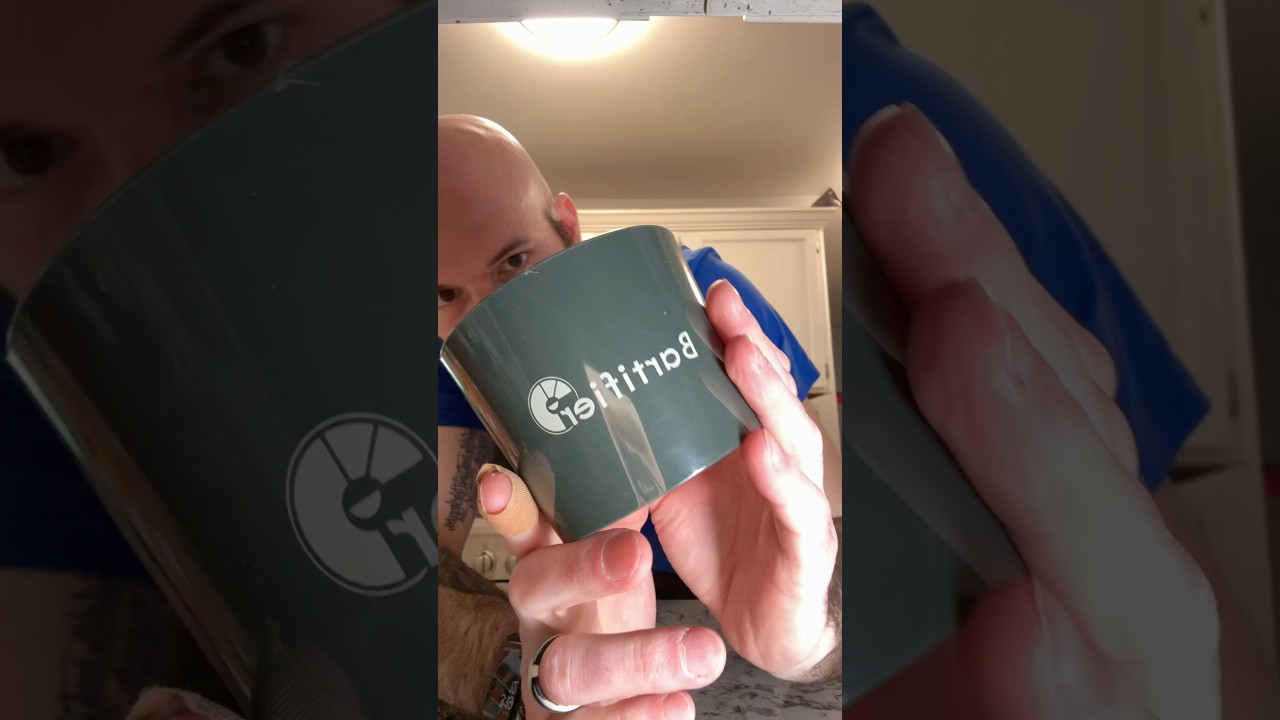 Самый крутой мерный стакан для коктейлей! Зачем нужен бармен, когда есть такой?