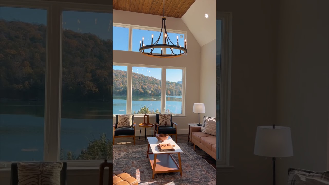 The Pinnacle of Lakeside Living - 340 Edgewater Way